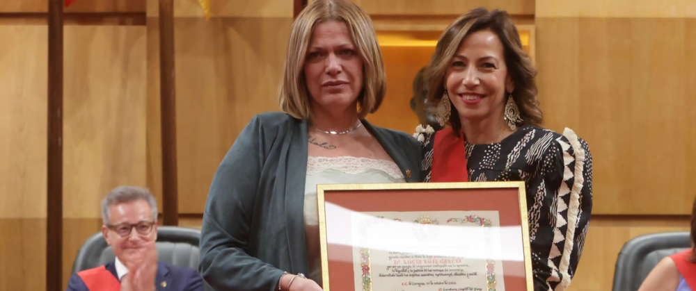 Lucía Ruiz recibe el título de Hija Predilecta de Zaragoza